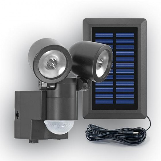 Solar-LED Spot LPL 858 mit Bewegungsmelder. Separates Solarmodul, inklusive Akku-Pack.